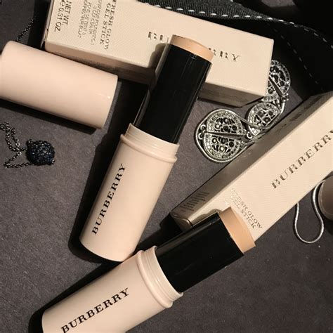 burberry gel stick foundation swatches|Burberry Fresh Glow Gel Stick • Foundation Review & Swatches.